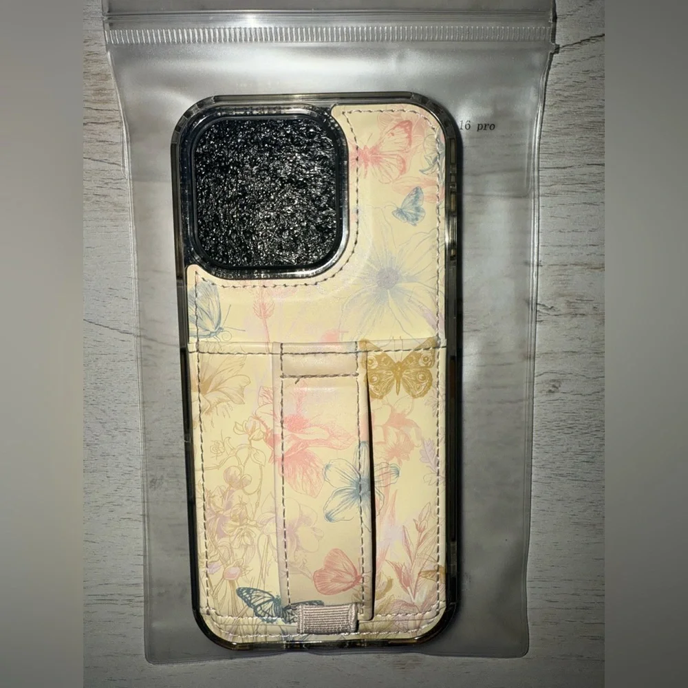 Walli IPhone 16 pro Case